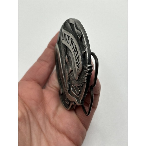 HARLEY DAVIDSON VINTAGE 75 YEAR ANNIVERSARY PEWTER 1978 AMF BELT BUCKLE - Picture 6 of 7